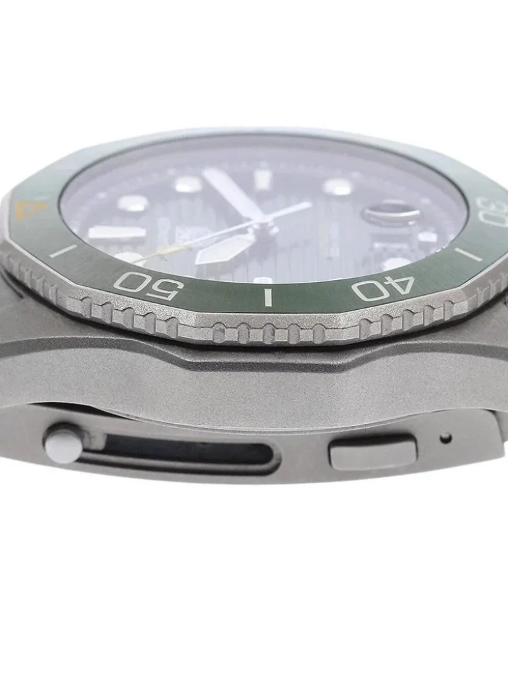 TAG HEUER Aquaracer Professional 300
